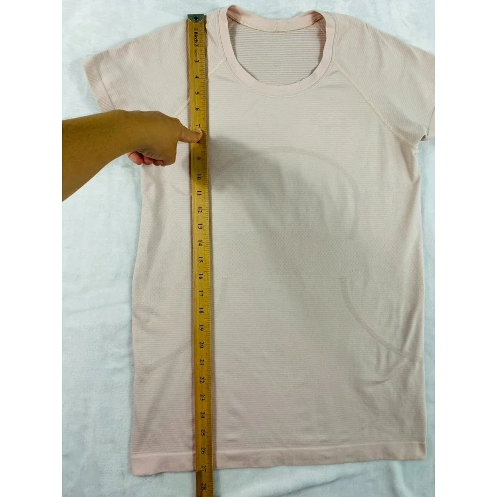 Lululemon Swiftly Tech Short Sleeve Shirt 2.0 Women Sz 8-10 Pink Short Sleeve